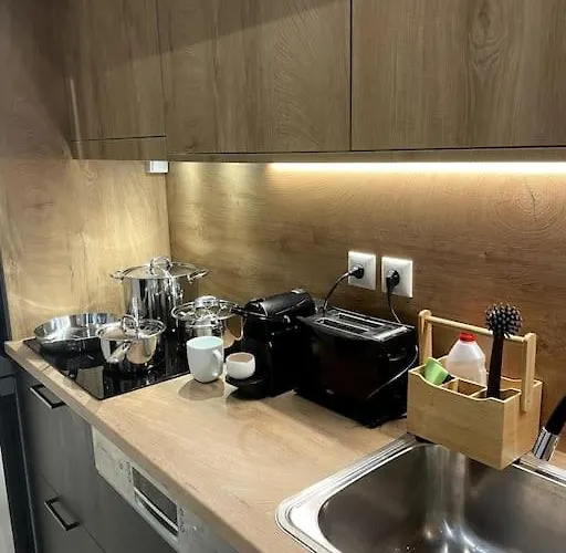 To Ble Kuenstlersteinhaus Mit Garten Barrierefrei Apartmán