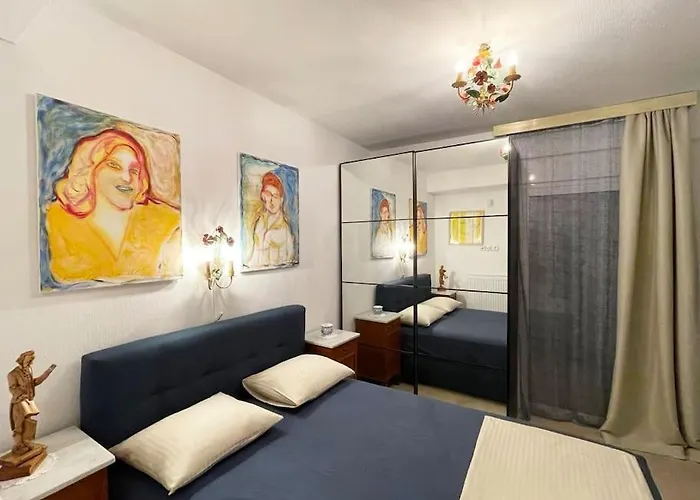 To Ble Kuenstlersteinhaus Mit Garten Barrierefrei * Tirnavos